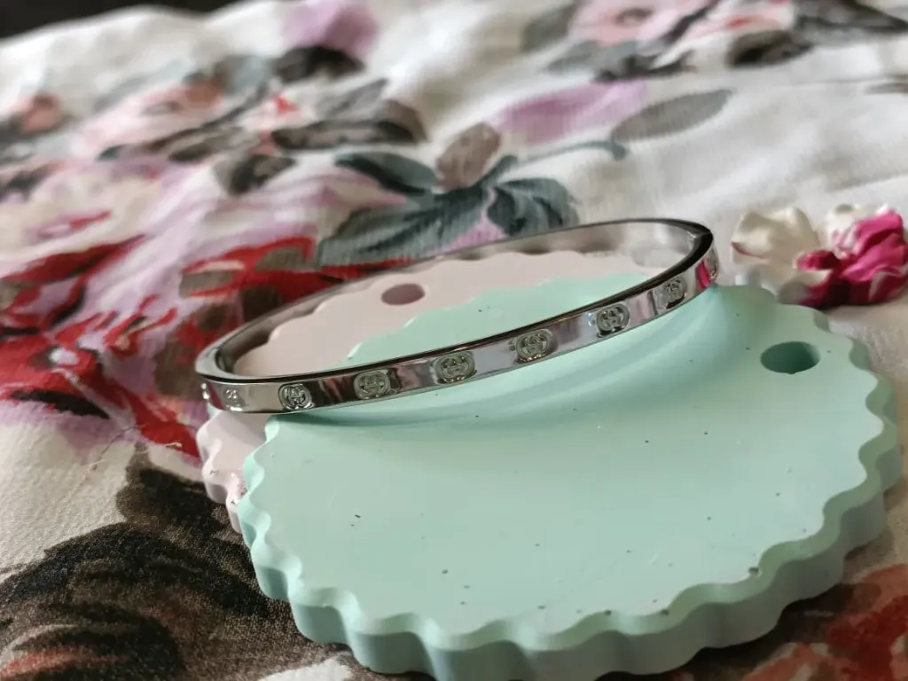 [04-0003] Gucci silver braclet 1401