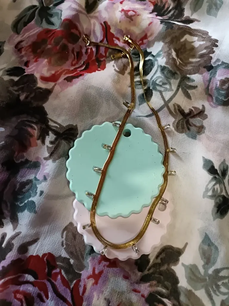 [03-0003] White stone snake chain necklace 22819